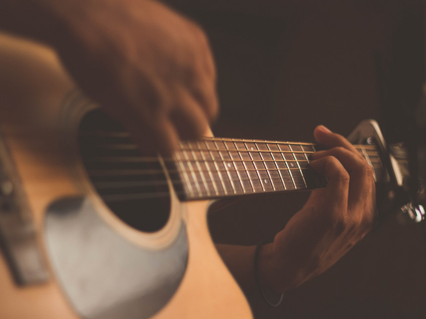 Picture from Unsplash by Jefferson Santos